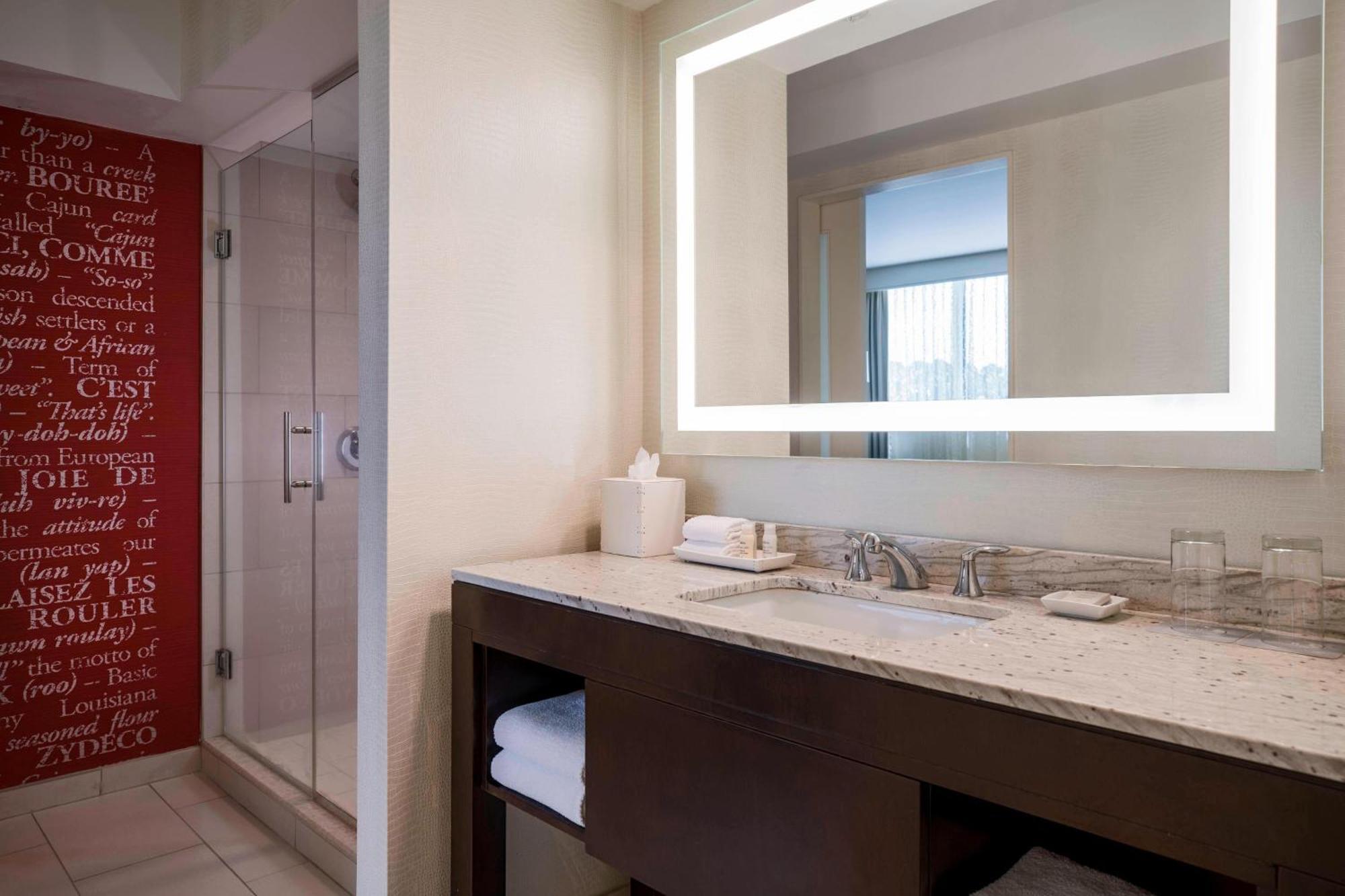 Renaissance Baton Rouge Hotel מראה חיצוני תמונה
