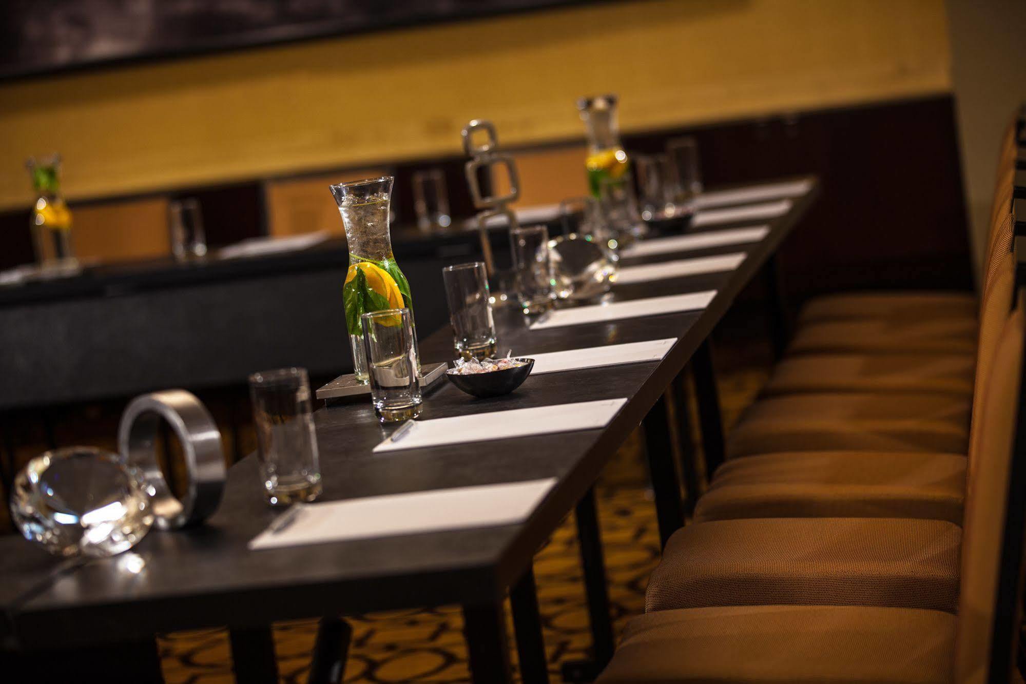 Renaissance Baton Rouge Hotel מראה חיצוני תמונה